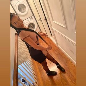 Meet your Posher, Johnnette